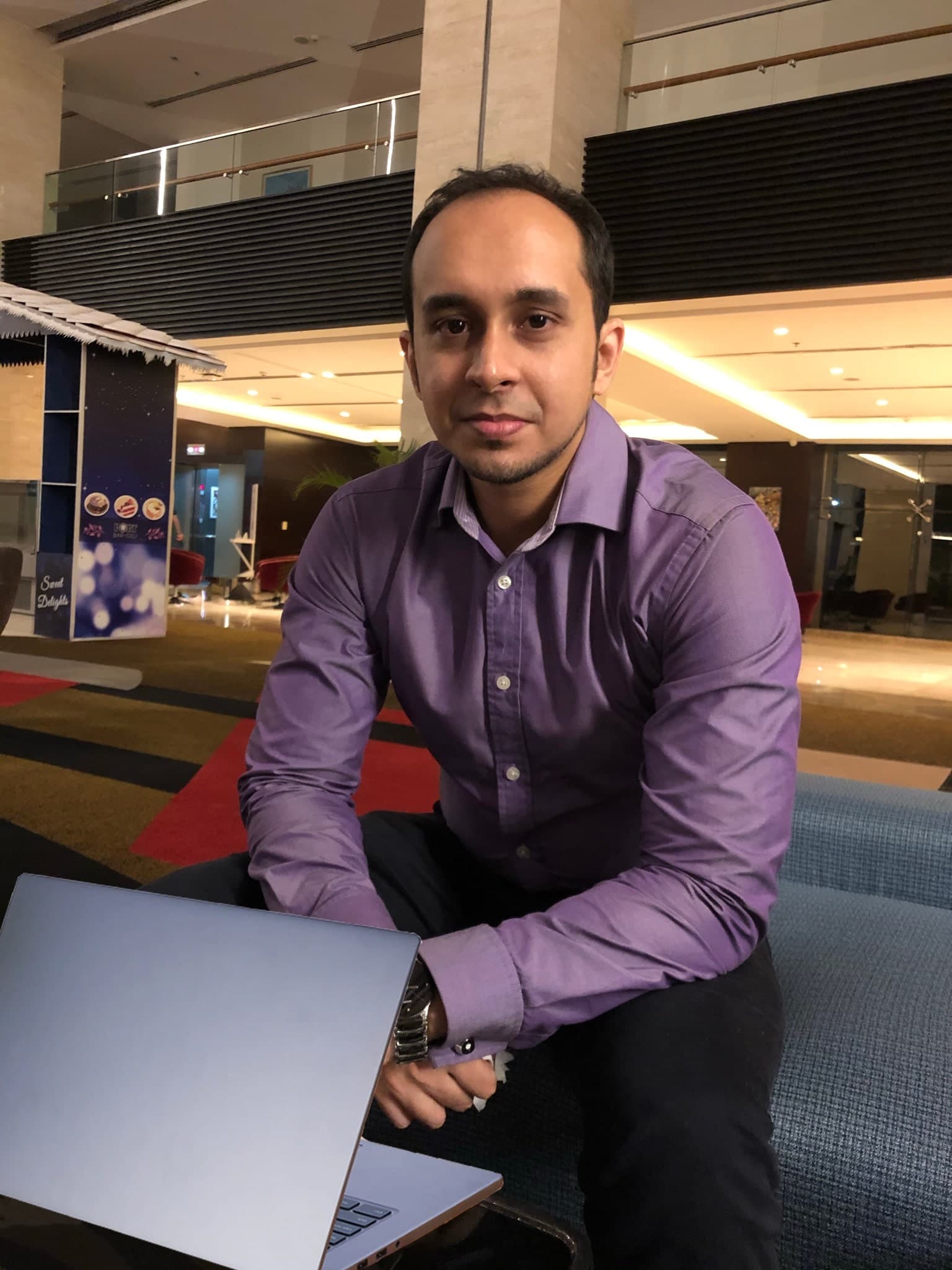 Mahmood ul Islam - Laptop Open